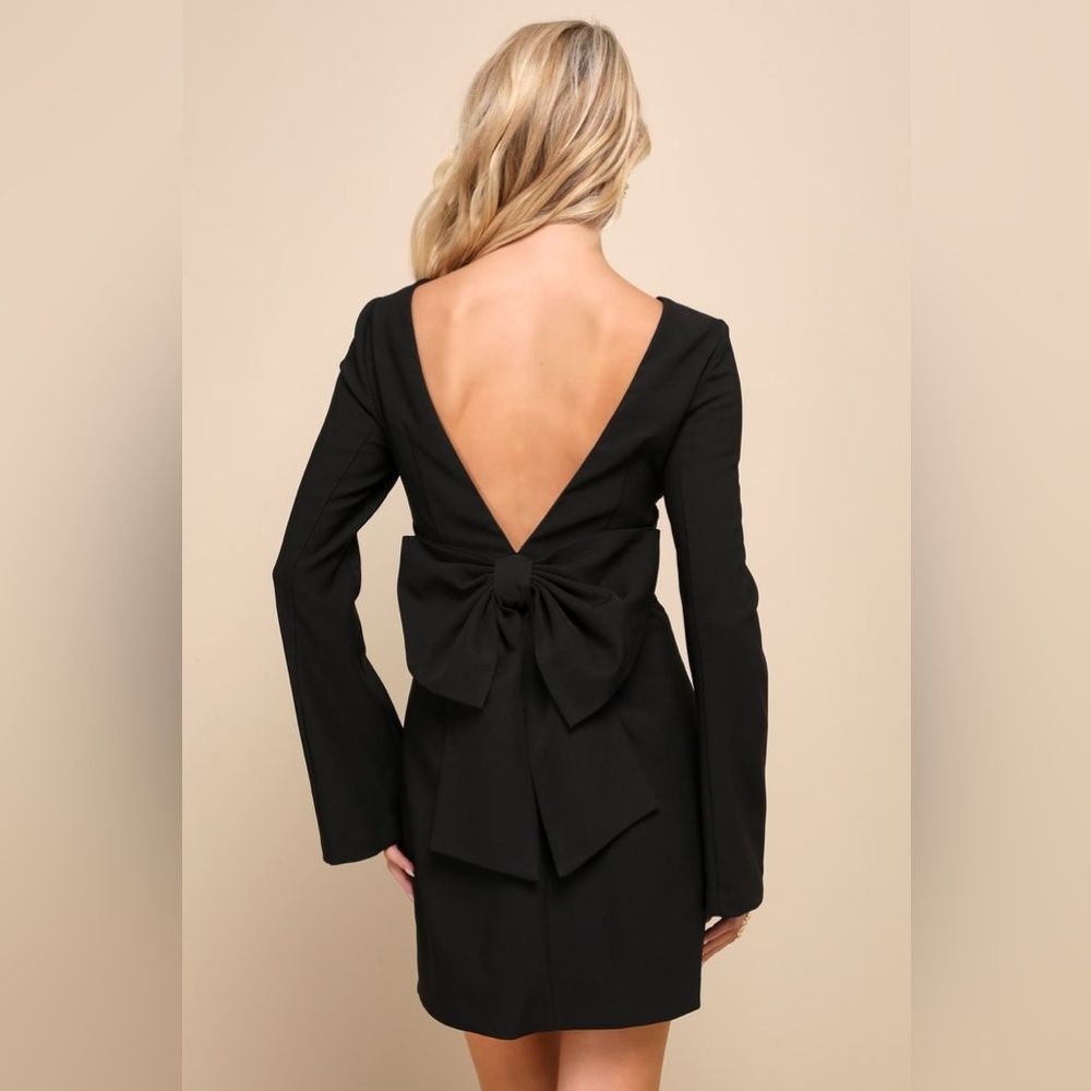 Lulu's Elegant Cutie Black Bow Long Sleeve Backless Mini Dress Size Small